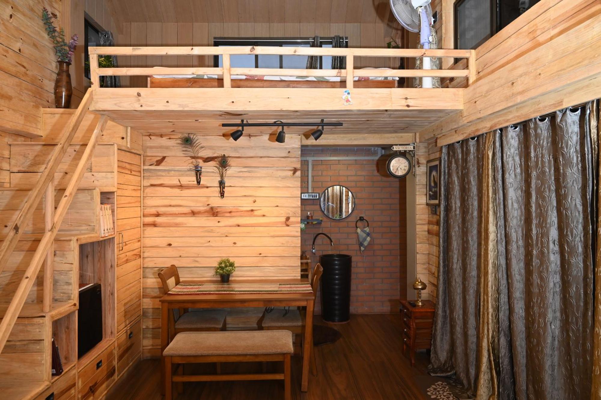 לינה וארוחת בוקר גווהטי The Cabin By The Bayou מראה חיצוני תמונה
